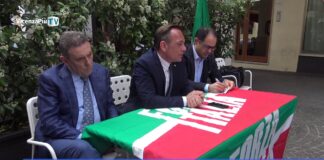 Telenovela Rucco – Forza Italia, a Vicenza scoppia l’amore: ecco il video della conferenza stampa di oggi di Matteo Tosetto