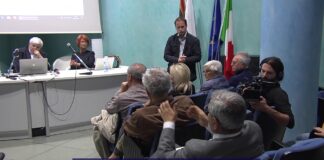 Alessio Lasta di La 7 alla presentazione di “BPVi. Bugie Popolari Vicentine”: plebiscito in sala per fondo ristoro per soci BPVi e Veneto Banca