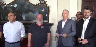 Francesco Di Bartolo “deposita” lista M5S Vicenza simbolicamente… Ma Luigi Di Maio non vuole test locali mentre “fa il governo”