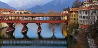 Bassano del Grappa, il Ponte degli Alpini chiude con semaforo rosso in caso di criticità idraulica