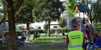 Il cappello da alpino ed i parchi gioco a Vicenza