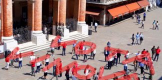 Flash mob di Vinova, 50 persone coinvolte in piazza dei Signori