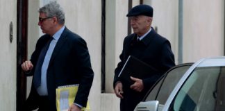 Processo BPVi rischia di finire a Trento, gli avvocati di Zonin & c.: a Vicenza clima di odio, anche da parte del… vescovo