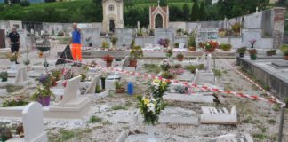 Fara Vicentino, anziano entra con l’auto in cimitero e danneggia dieci loculi