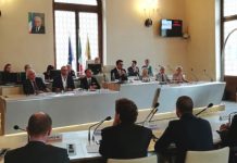 Primo consiglio comunale con Rucco: ancora critiche sui post fascisti su FB e nomina di Valerio Sorrentino come Presidente