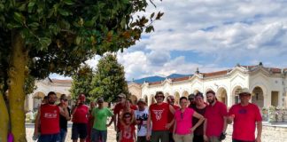 ?Magliette rosse? al cimitero, la Lega: “vergogna, emorragia di umanità”