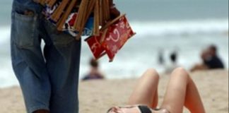 Matteo Salvini contro venditori abusivi sulle spiagge per la “sicurezza”: e quella cancellata nei luoghi di lavoro se solo oggi, 26 luglio, è il primo giorno senza morti sul lavoro?