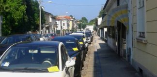 Lavaggio straordinario delle strade. Aim: sms alert e diecimila volantini sui parabrezza