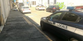 Caldo a Vicenza, donna minaccia il suicidio vicino ai vigili