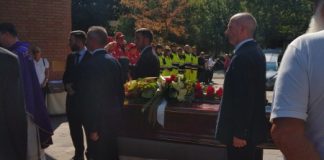 Funerale di Vincenzo Licata, commozione e musica alla Chiesa di Santa Bertilla: ?il Signore illumini coloro che dovranno fare giustizia?