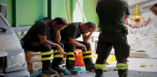 Vigili del Fuoco eroi a Genova, Usb: “ma c’è una cruda realtà dietro gli applausi”