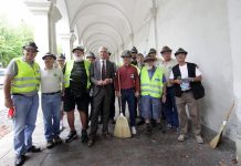 Pulizia dei portici di Monte Berico, assessore Zoppello ringrazia gli alpini per l’intervento per la festa dell’8 settembre