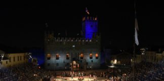 Marostica, l’8 settembre si terrà la storica partita a scacchi, che per la prima volta si giocherà anche on line