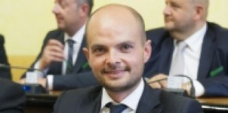 Chiusure domenicali dei negozi, Nicola Finco (LN): “la liberalizzazione ha creato solo danni, finalmente un governo che ci ascolta”