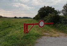 Zanè, carovana di abusivi nascosta in via Corte da giorni, malgrado il divieto di accesso