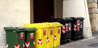 Isole ecologiche del centro, AIM Ambiente: “potenziate, ma serve aiuto di cittadini e commercianti”