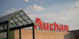 Denunciata dai CC peruviana sorpresa dopo aver sottratto bigiotteria all’Auchan di Vicenza: l’aveva ingoiata per evitare conseguenze