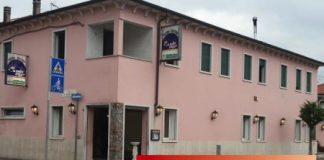 Vicenza: CC sorprendono e denunciano studente 18enne dopo furto ciclomotore a titolare O’ Sole Mio. Caccia ai due complici