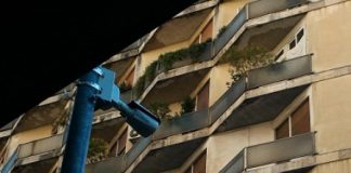 Spariscono 700 euro da portafoglio “restituito”: beccati dalle telecamere del centro storico i ladri furbetti, restituito il denaro