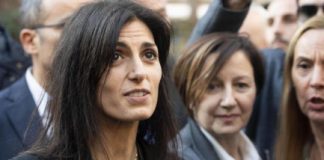 Ciarlatani verdi, rossi e blu, tutti d’accordo nel raccontare frottole contro M5S. La radice del potere