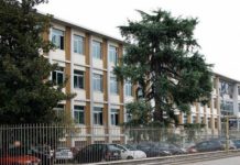 Trentunenne francese vagava in stato confusionale di fronte all’Itis Rossi: dopo lunghe traversie è stato identificato e affidato alla famiglia