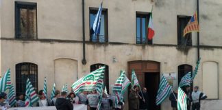 Ipab Day, presidio Cisl davanti alla sede dopo la bufera sul cda. Proclamato lo sciopero: “dov’è la riforma regionale?”