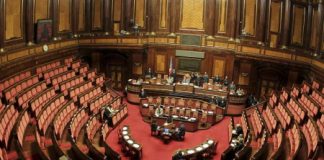 Manovra, voto di fiducia venerdì a mezzanotte: il dettaglio della procedura
