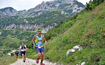 Trail Run dei cimiteri di guerra sull’Altopiano: oltre 700 partecipanti e memoria Commonwealth War Cemeteries Trail Run sull'Altopiano dei Sette Comuni