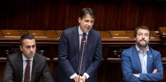 I soldi ai truffati provengono da quelli dimenticati dai privati, nel rispetto del bilancio e dell’UE Il governo del premier Conte con i due vice Di Maio e Salvini