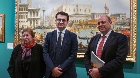 Il Trionfo del colore, da sinistra, Markova, Rucco, Zuffi davanti a "Il ritorno del Bucintoro all'approdo di Palazzo Ducale" del Canaletto