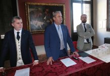 Giovanni Villa non conferma le sue “doti” fuori Vicenza: dopo Bergamo bocciato anche a Brescia, ma il GdV… Il discusso Giovanni Villa con i suoi "ammiratori" storici Achille Variati e Jacopo Bulgarini d'Elci