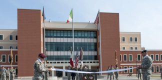 Da Osoppo a Gladio, un filo segreto nell’intitolazione a Del Din della base Usa a Vicenza: scelta parla più a Washington che alla Resistenza soldati, Inaugurazione nel 2013 della seconda base Usa a Vicenza intitolata a Renato Del Din