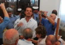 Indennizzi, Il Fatto svela: “telefonata di Salvini e Di Maio a Ugone blocca tutto” Banche, Luigi Ugone occupa l'ingresso di palazzo Trissino