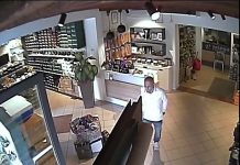 Rapine col taglierino nei negozi, in carcere vicentino 47enne Rapine di Simone Azzolin col taglierino nei negozi