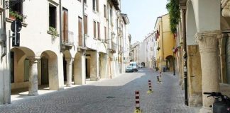 Auto in corso Fogazzaro, sondaggio Confesercenti: 94% di contrari La ZTL in corso Fogazzaro