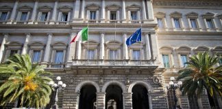 Popolare Bari, su Fanpage l’audio dei vertici: “Nessun rischio, Banca d’Italia ci è vicina”. Imperatore: le Frittole del sistema finanziario Rimesse estere rilevate da Banca d'Italia