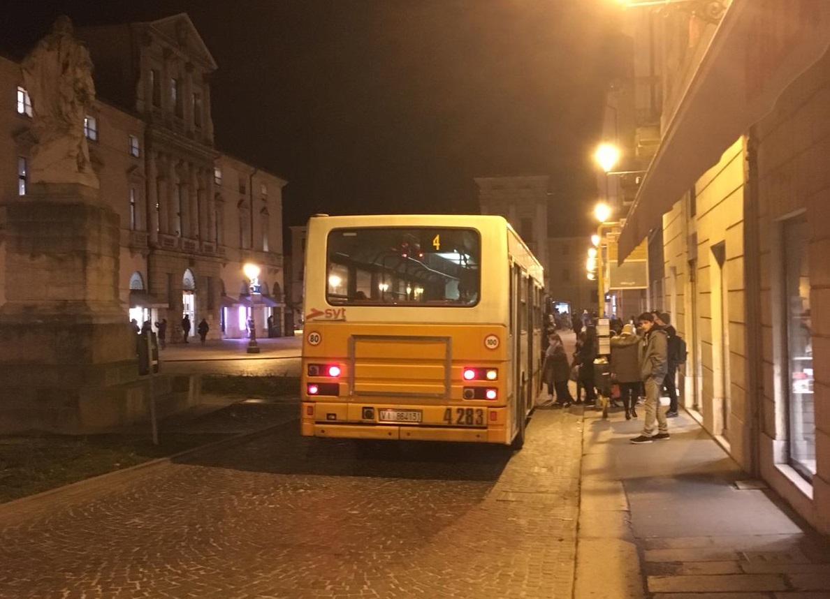bus scuole