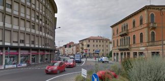 Corso San Felice, lite in strada per mancato sesso pagato 25 euro