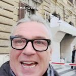 Miatello in “ginocchio” al Mef, il soldatino Villarosa lo ignora, Arman lo deride: eppure Trump teme i campioni in ginocchio