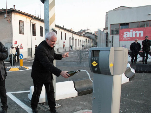 Claudio Cicero al parcheggio Fogazzaro
