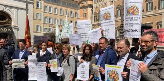Risparmiatori veneti a Roma: incontri con tutti i gruppi politici per sollecitare il governo Risparmiatori manifestano a Roma