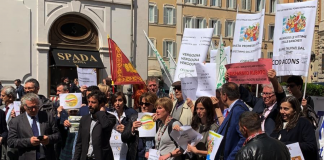 Risparmiatori, nuovo intervento di Lanzarin: “il fondo regionale di solidarietà non ha nulla a che fare con il fondo indennizzi di Consap” Associazioni e comitati risparmiatori in piazza a Roma