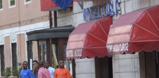 Beni confiscati alle mafie usati per l’accoglienza dei migranti? Pretto (Lega): “Punto cardine il coinvolgimento dei Sindaci” Migranti all'hotel Adele (foto d'archivio)