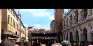 25 aprile a Vicenza: tanti applausi per la “pacificazione” di Rucco e la contro-manifestazione antagonista