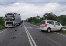 Anziana 78enne invade la corsia opposta e si scontra con autotreno: morta sul colpo