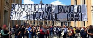 Forza Nuova a Roma contro il Papa e l'immigrazione