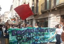 Studenti ecologisti, la “lezione” di Cicero per la rotatoria sporcata: “ipocriti e ripresi da telecamere, costituitevi” studenti vicenza