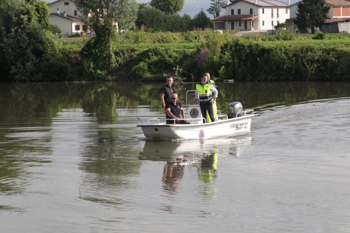 allerta fiume bacchiglione ispezione fiume bacchiglione ispezione