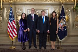 Da sx la signora Linda col marito, il premier Edi Rama, il pres. Usa Donald Trump e la signora Melanie