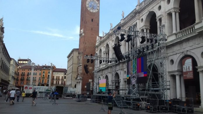 palco piazza